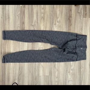 Lululemon leggings, size 6